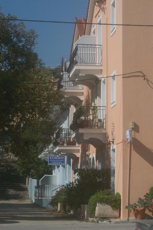Marina Studios II Аргостолион Номер фото